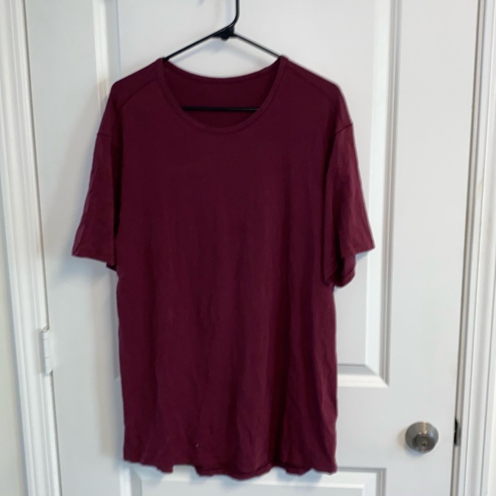 Lululemon Men’s Tee